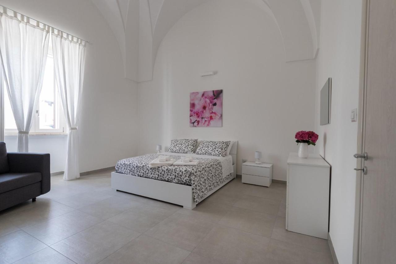 Drooms. Felline Dış mekan fotoğraf
